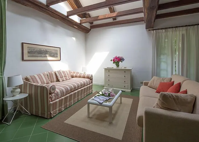 Semesteranläggning (resort) Il Torrione 3*